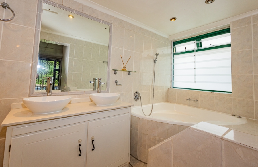 3 Bedroom Property for Sale in De Tijger Western Cape